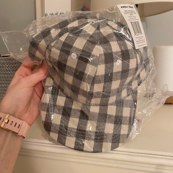Cocus Pocus Plaid Ballcap - Picture 7 of 8